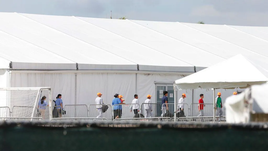 Texas Offers Land for Border Detention Facilities Amid Intense Immigration Policy Debate