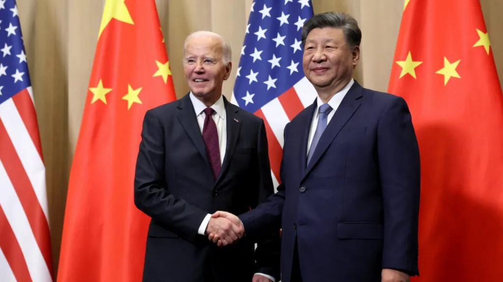 Xi Meets Biden as Trump's $800B China Tariff Threat Looms