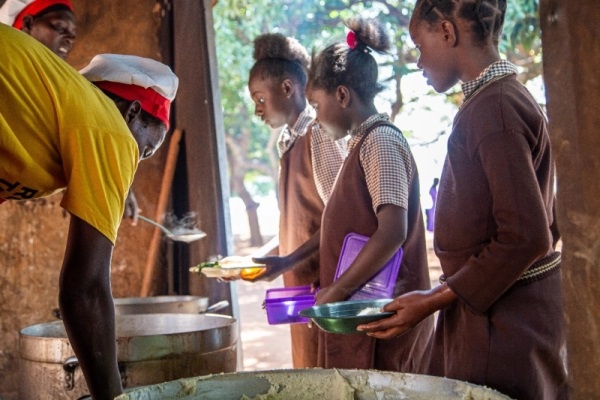 Zambia Launches Emergency School Feeding Program to Combat Drought Impact