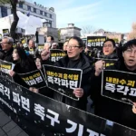 Court Orders Detention of Impeached South Korean President