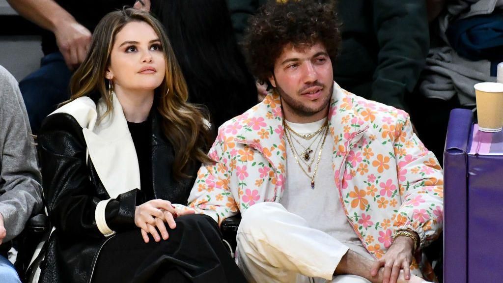 Selena Gomez Announces Engagement to Music Producer Benny Blanco