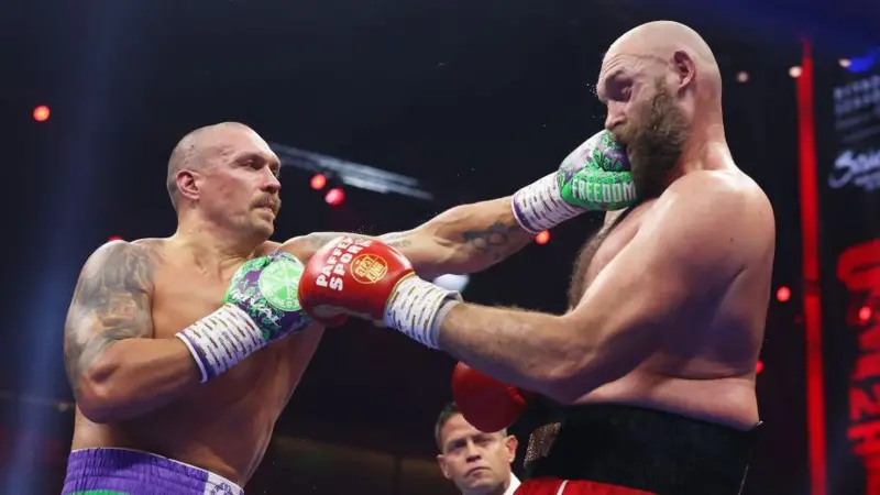 Usyk Dominates Fury in Rematch