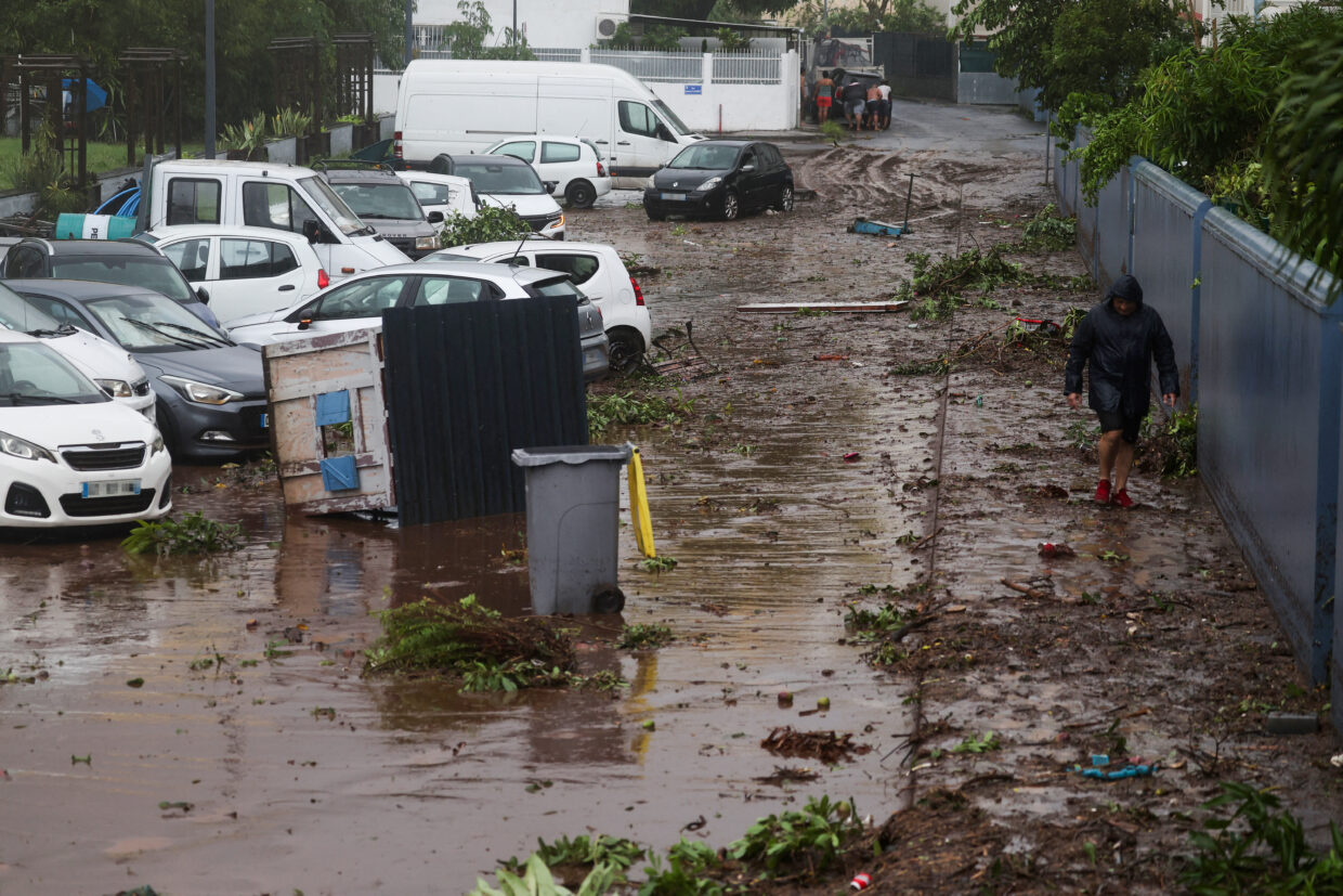 Monster Storm Garance Kills Three As Deadly Winds Rip Through France’s La Reunion Island