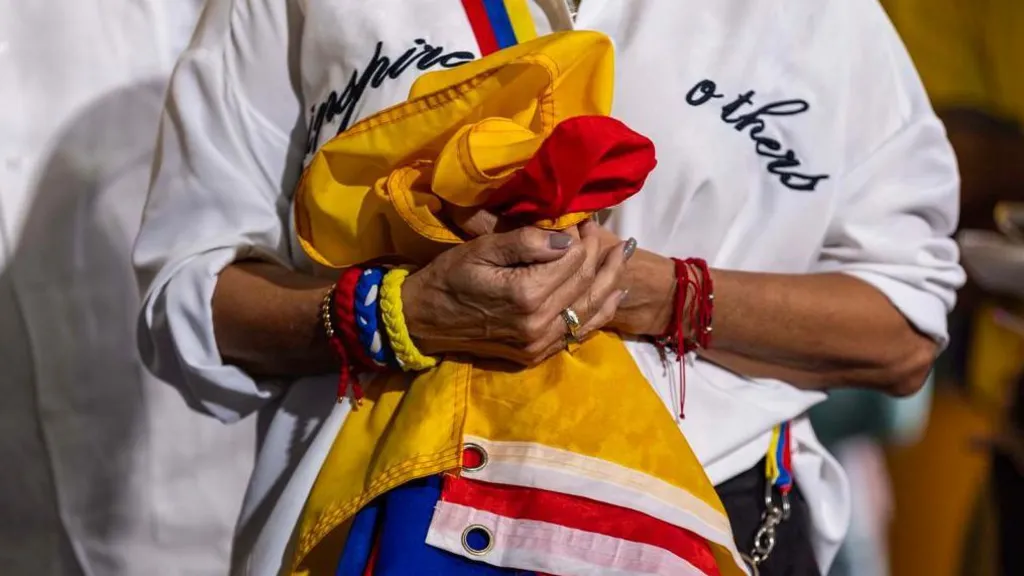 Supreme Court Greenlights Trump Plan To Strip Status From 350000 Venezuelans